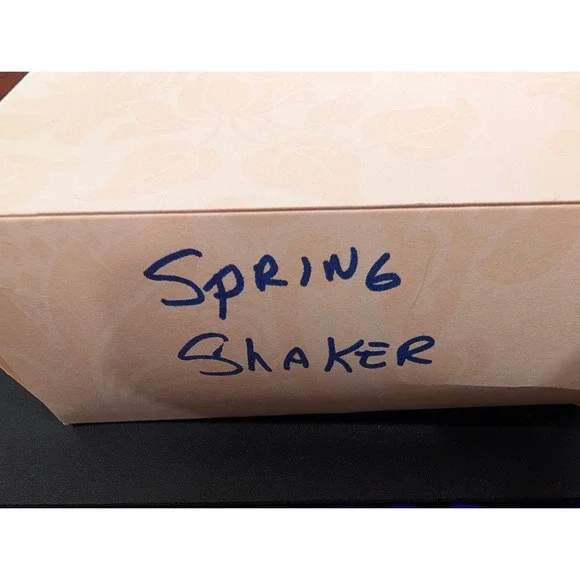 Anna Griffin SPRINGTIME SHAKER Card Kit - Makes 29 Cards **READ** (#0298) - Picture 6 of 9